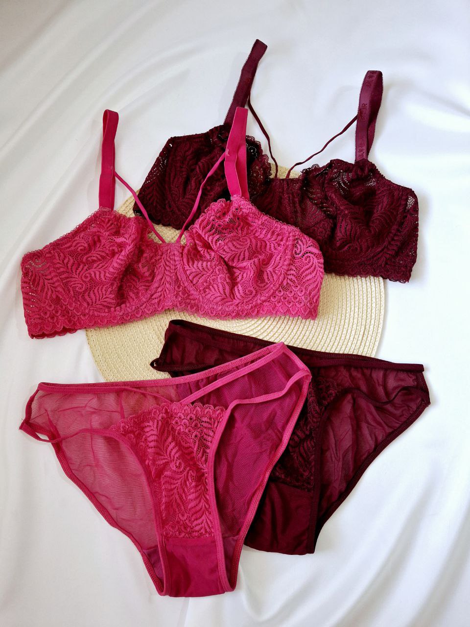 ست شورت و سوتین دانتل گلبرگ