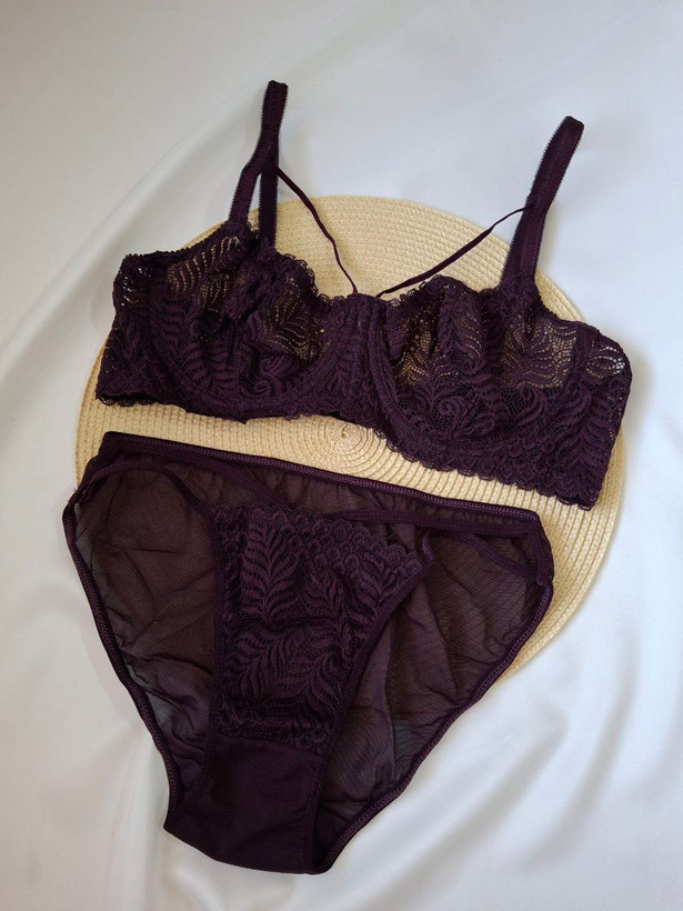 ست شورت و سوتین دانتل گلبرگ