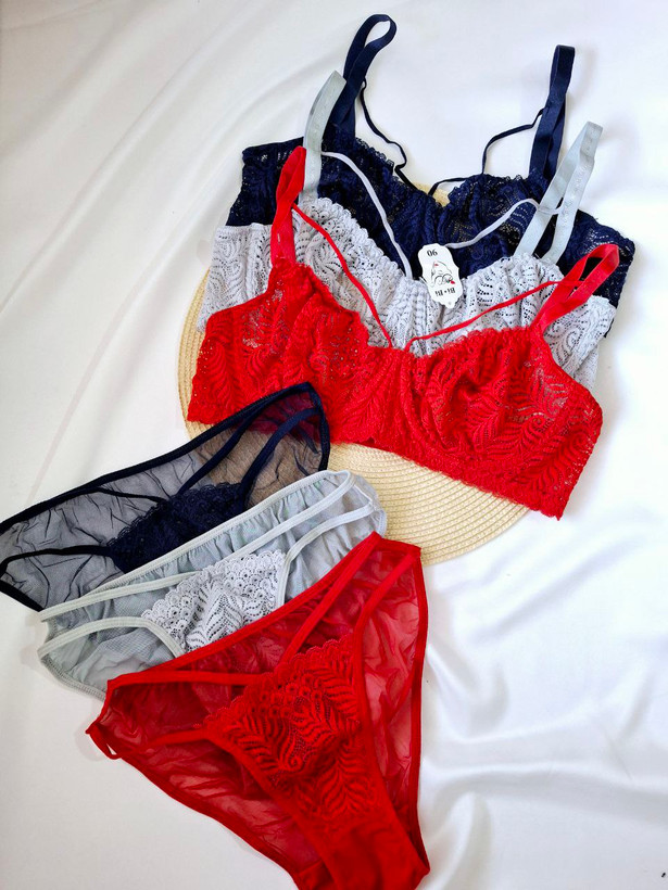 ست شورت و سوتین دانتل گلبرگ