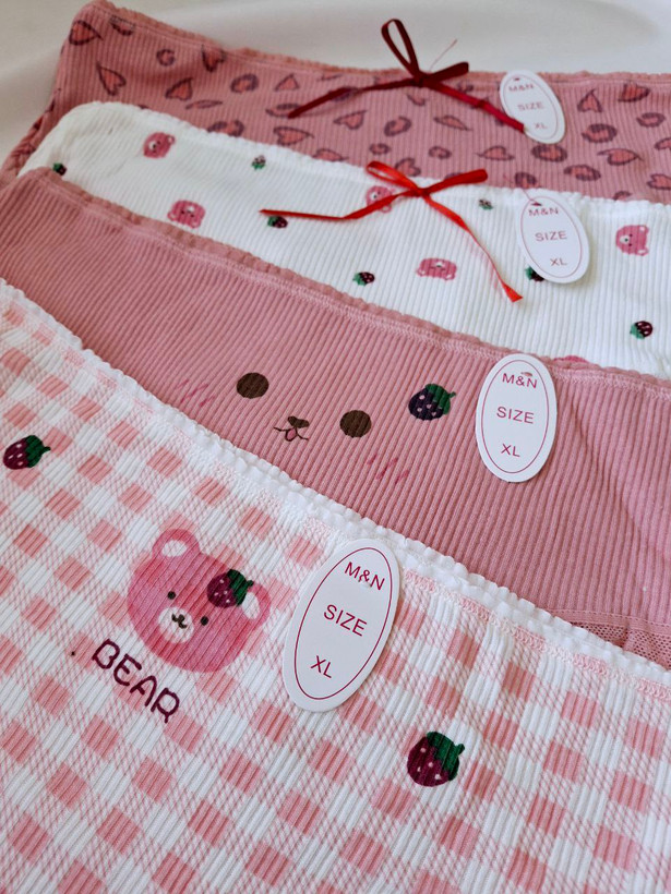 شورت عروسکی تدی صورتی