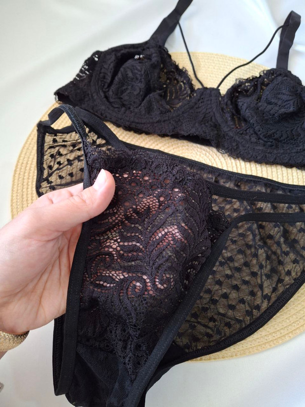 ست شورت و سوتین گلبرگ