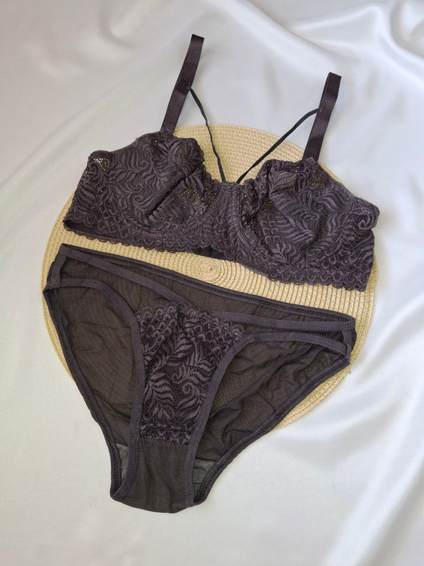 ست شورت و سوتین گلبرگ