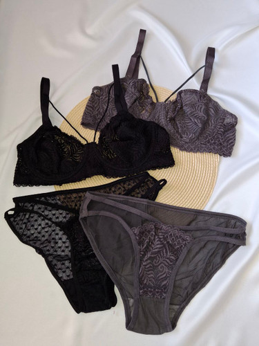 ست شورت و سوتین گلبرگ