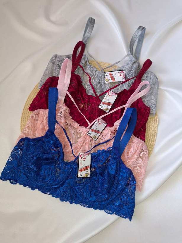 سوتین تک گلستان