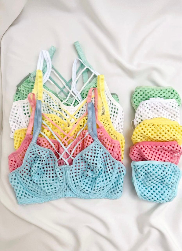 ست شورت و سوتین زنبوری