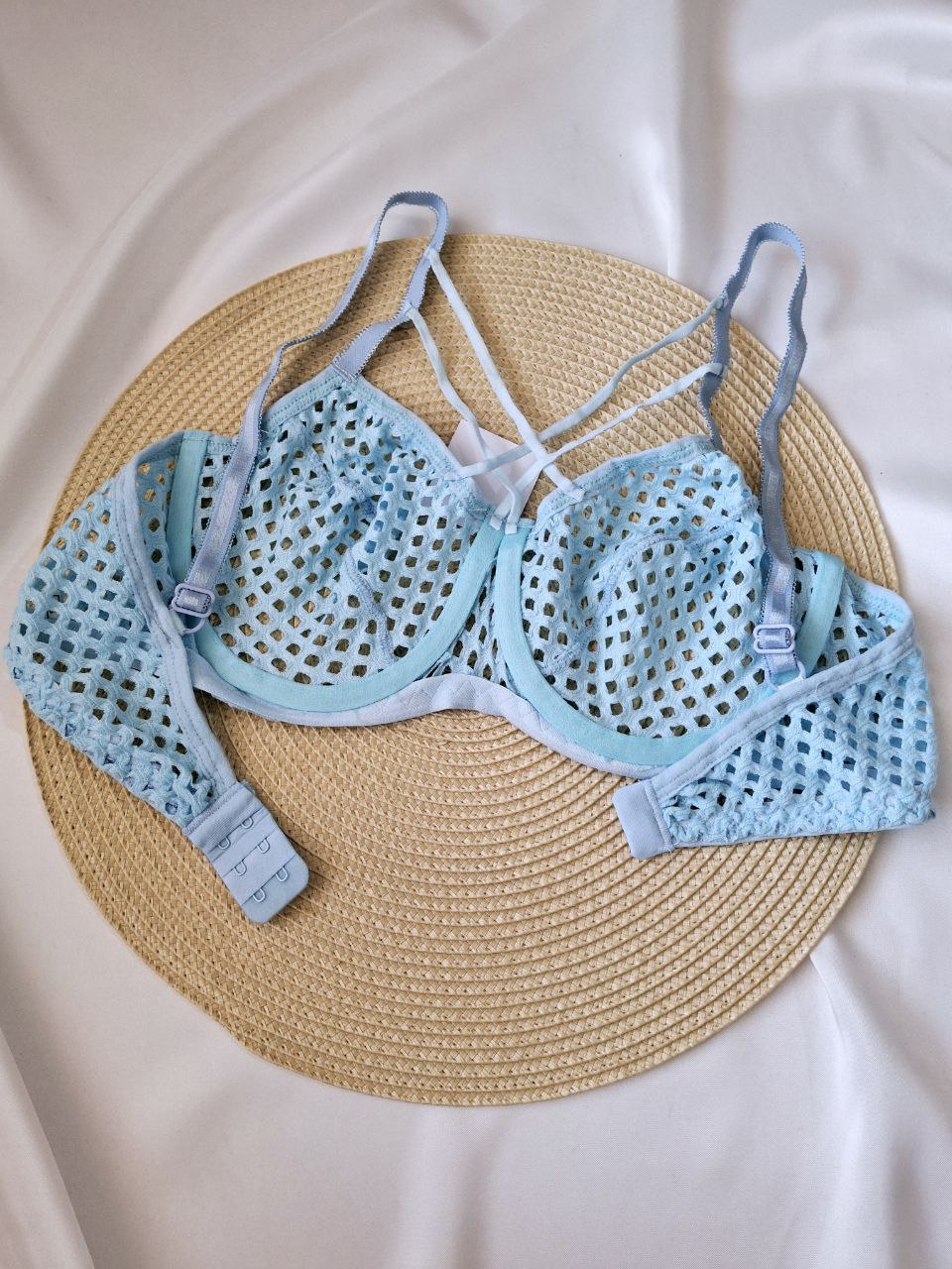 ست شورت و سوتین زنبوری