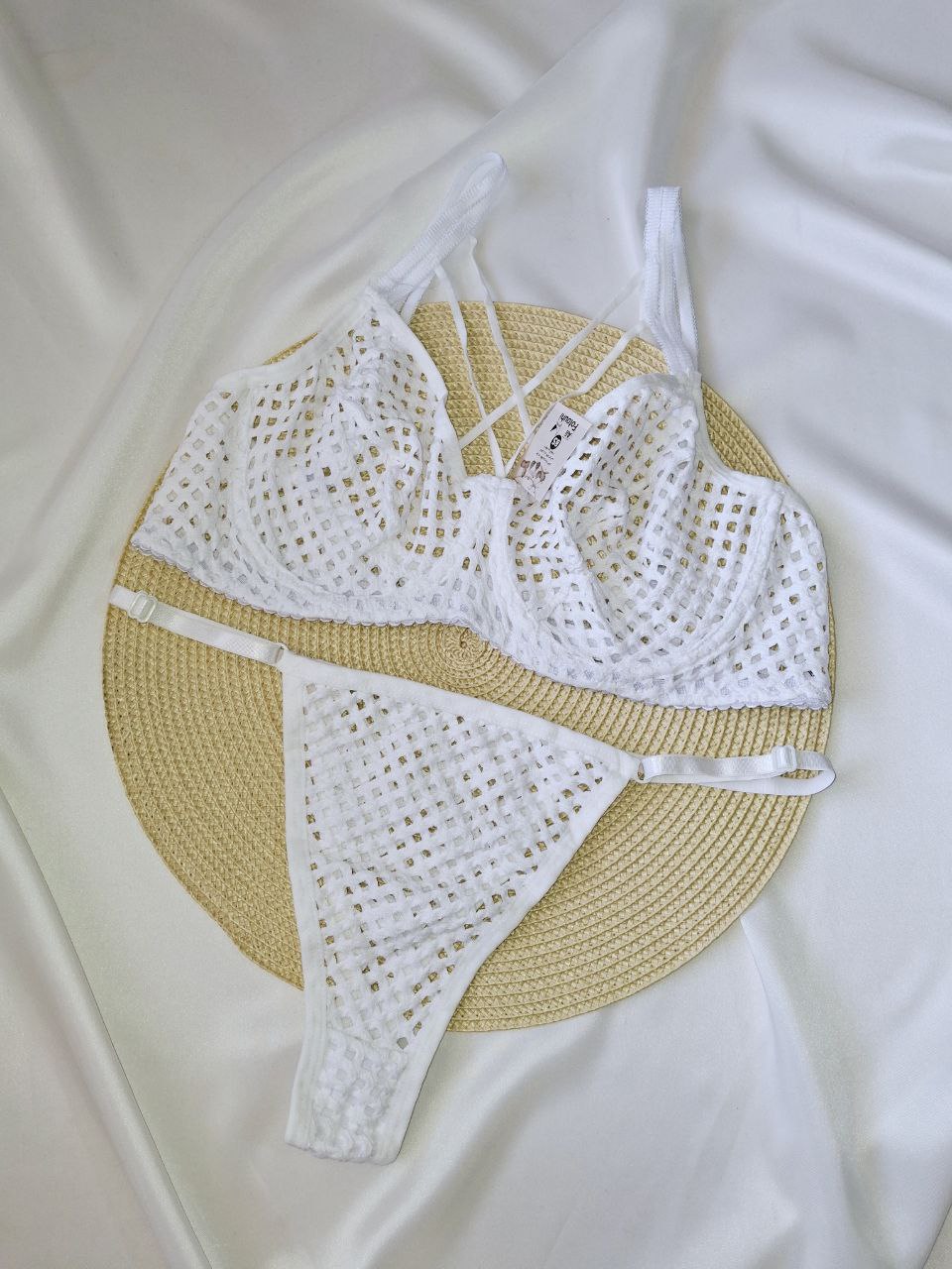 ست شورت و سوتین زنبوری