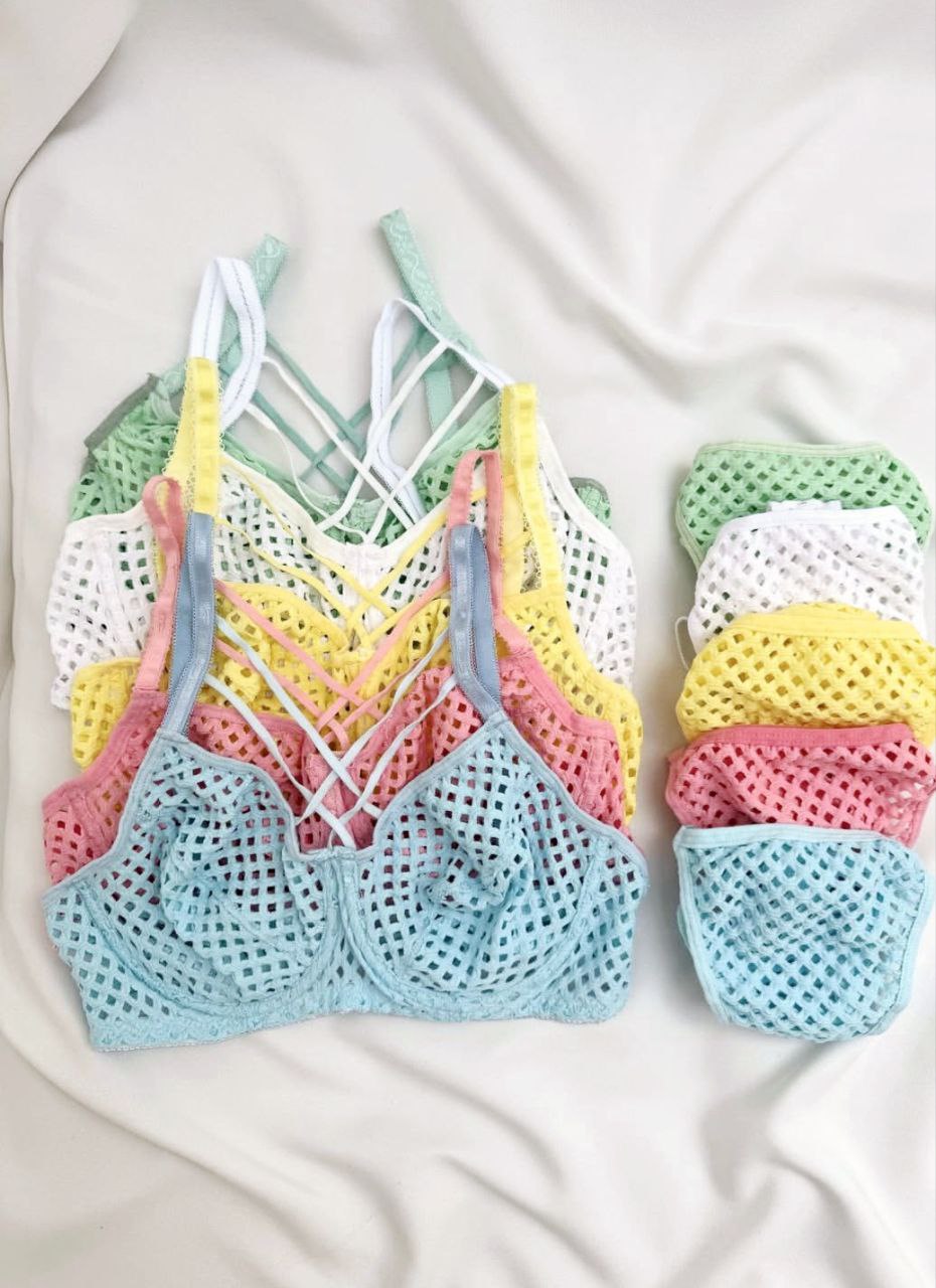 ست شورت و سوتین زنبوری