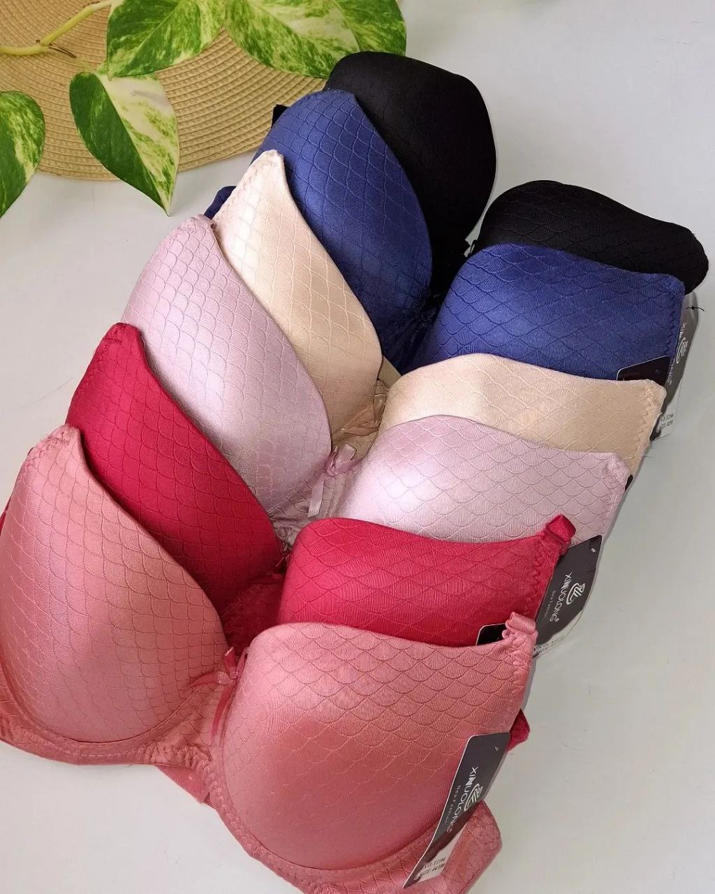 سوتین اسفنجی نیمه جک