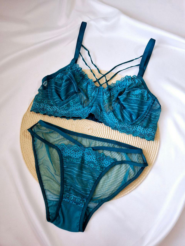 ست شورت و سوتین فنردار چهارهارنسه ژینوس