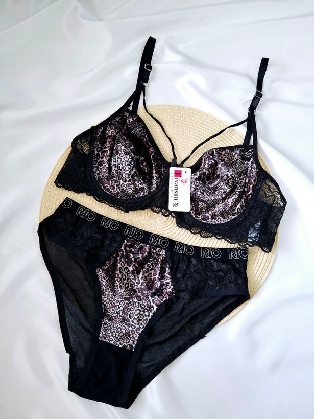 ست شورت و سوتین پلنگی