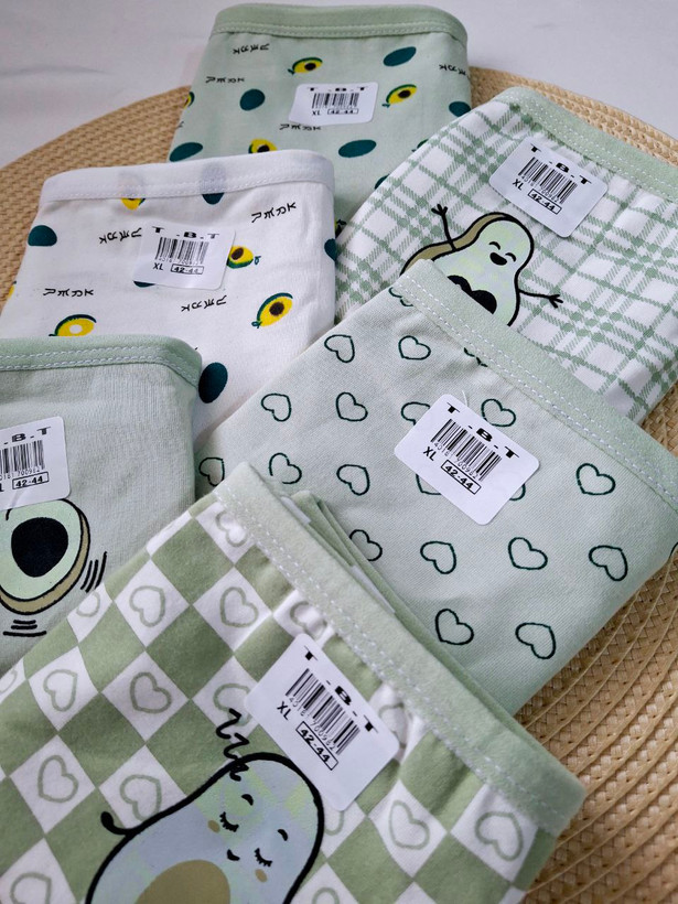 شورت عروسکی آووکادو