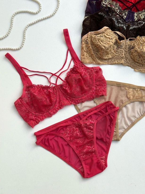 ست شورت و سوتین طناز