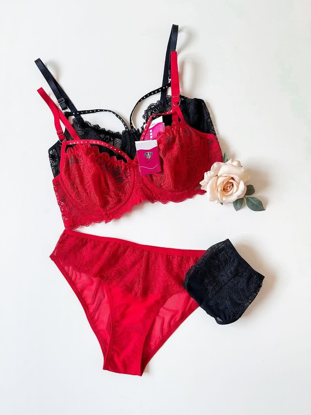 ست شورت و شوتین دانتل لعیا