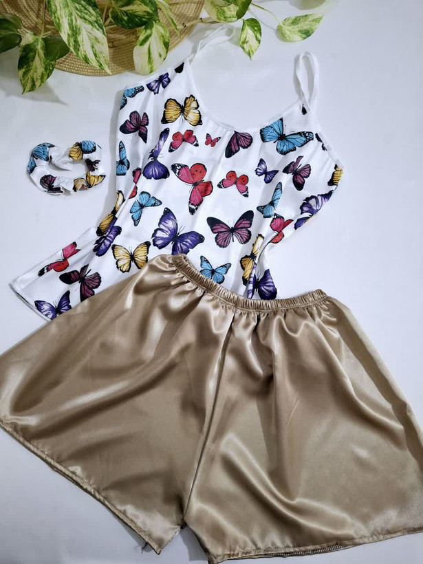 ست تاپ شورتک ساتن پروانه کرمی