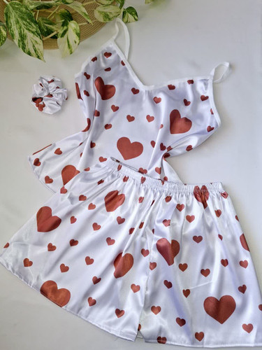 تاپ و شورتک ساتن قلب