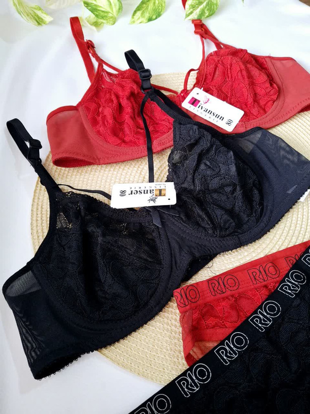 ست شورت و سوتین ماه و ستاره