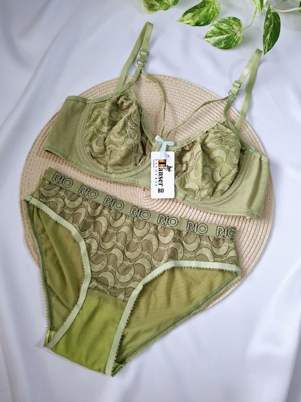 ست شورت و سوتین ماه و ستاره