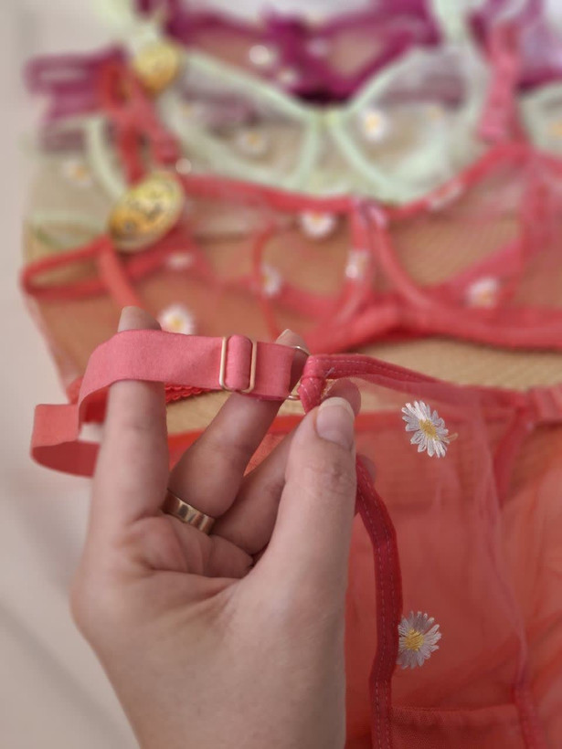 ست شورت و سوتین بابونه