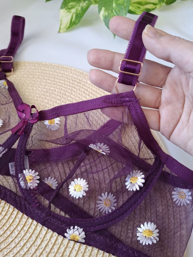 ست شورت و سوتین بابونه