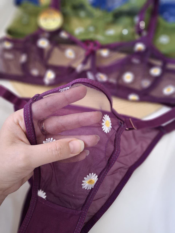 ست شورت و سوتین بابونه