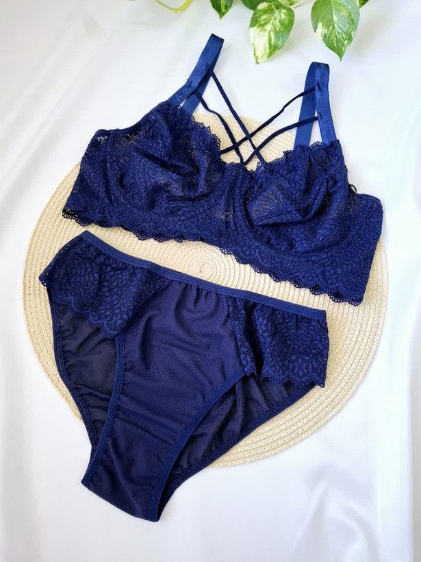 ست شورت و سوتین گندم