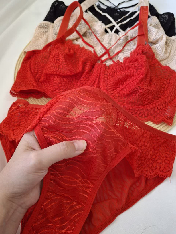 ست شورت و سوتین گندم