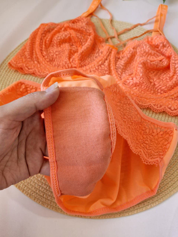 ست شورت و سوتین گندم