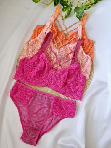 ست شورت و سوتین گندم