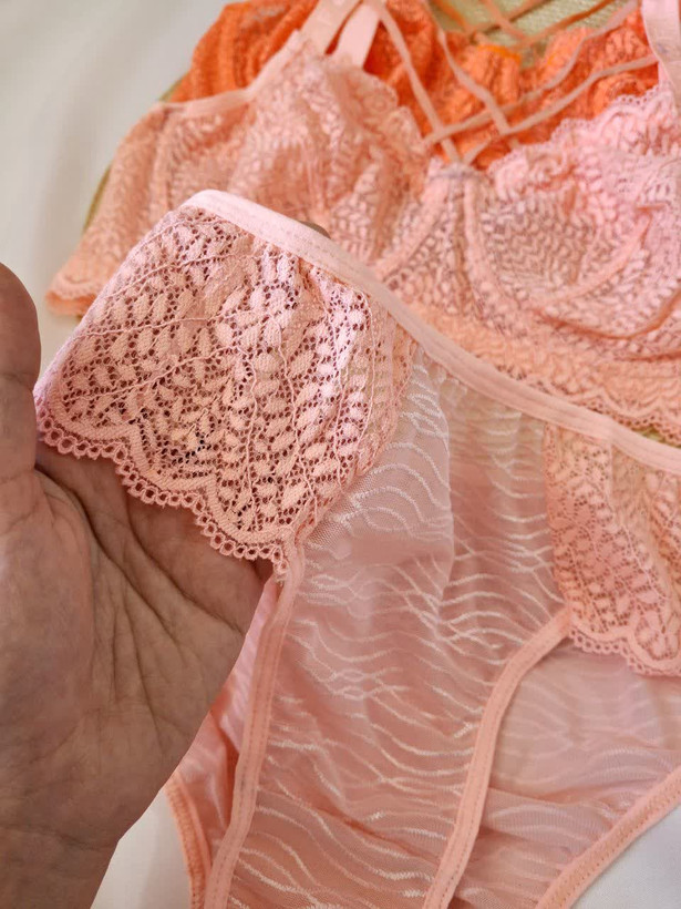 ست شورت و سوتین گندم