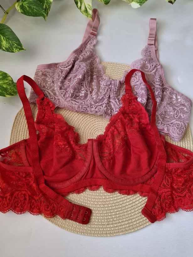 سوتین تک گیپوری پروانه